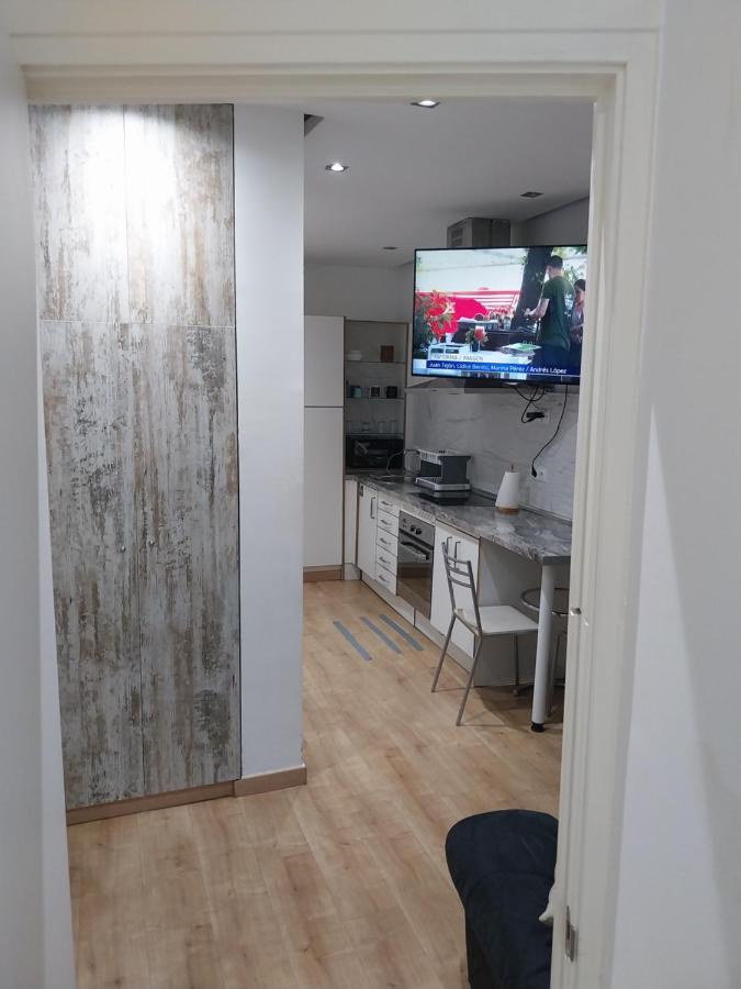 Centrico Apartamento Con Patio Madrid Luaran gambar